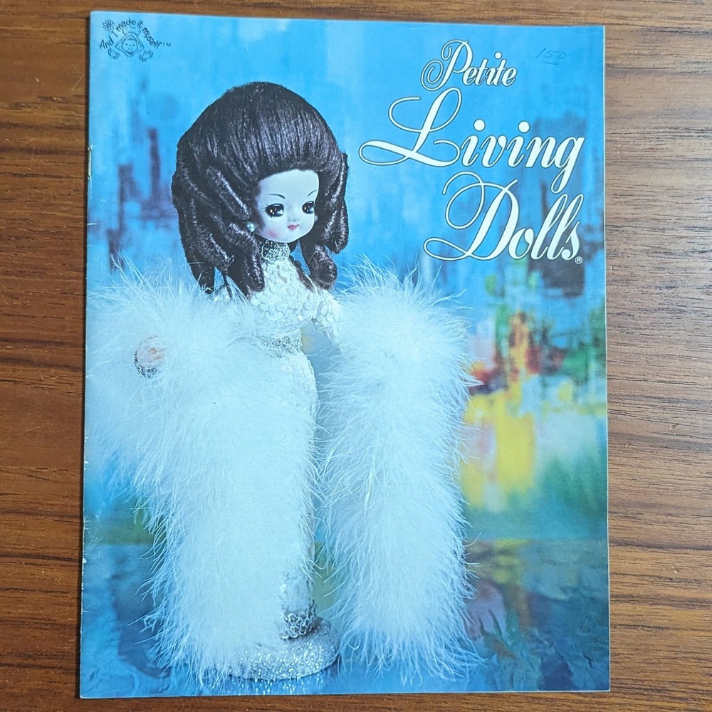Petite Living Dolls Pattern Book 1977